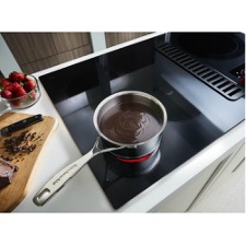 cooktop-lifestyle.jpg